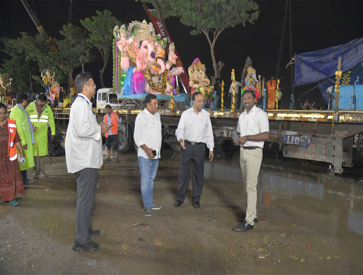 Ronald Rose inspected the Ganesh immersion arrangements
