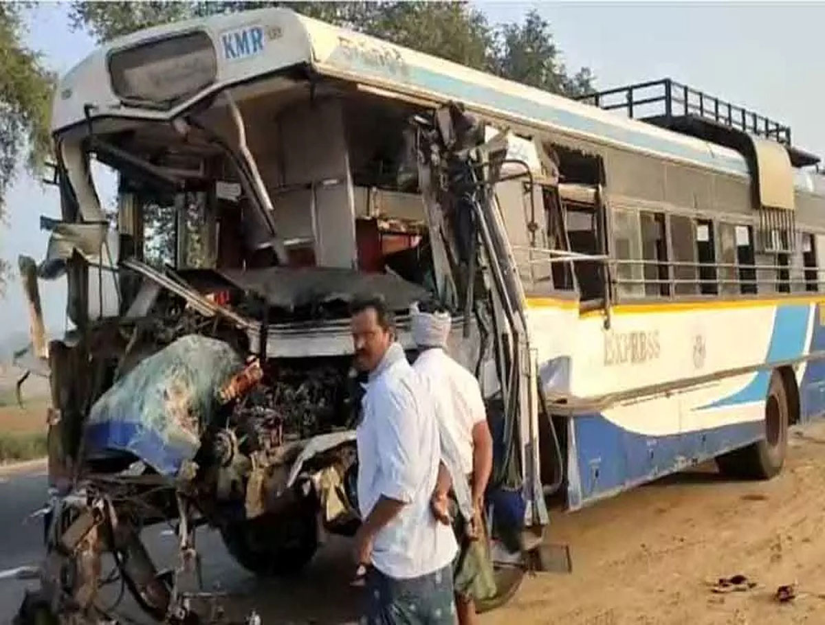 The TSRTC Bus Overturned: 2 People Died And 20 Injured