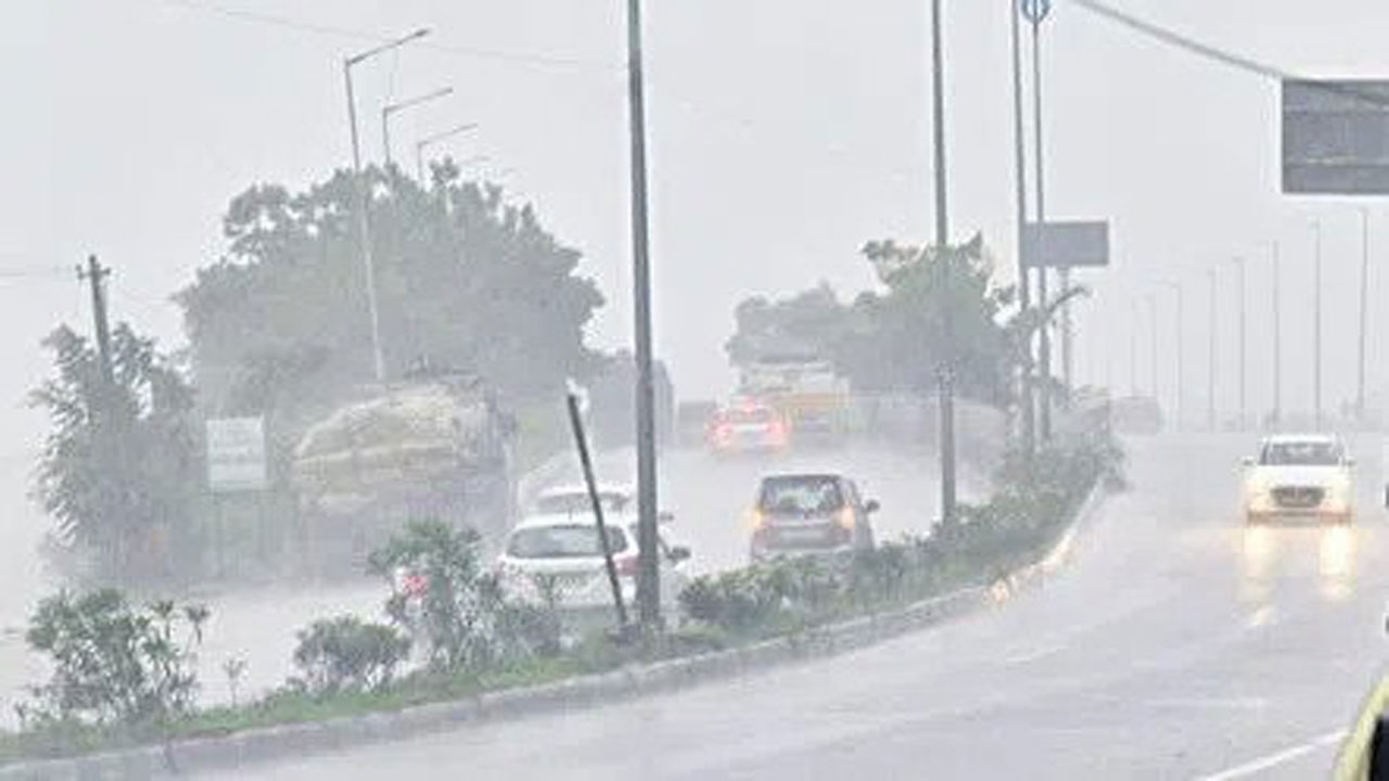 Heavy Rains Reported In Various Parts Of Telangana