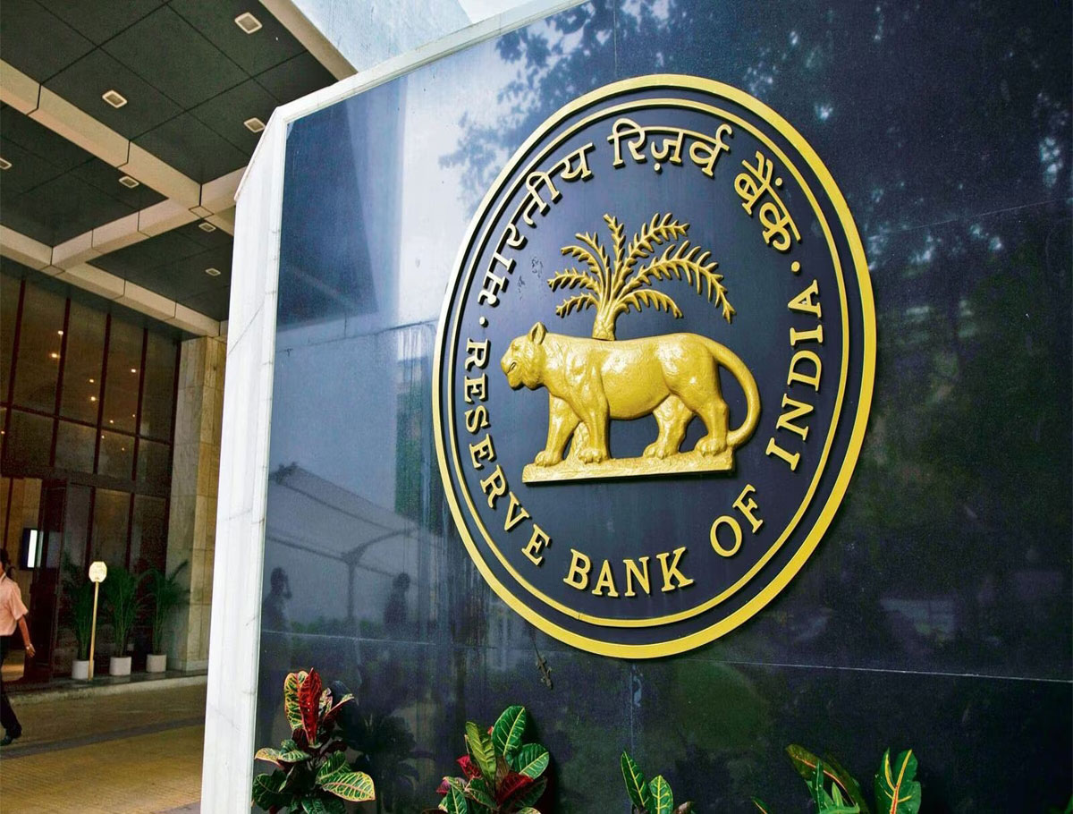 RBI Has Imposed Penalty Of Rs 12 Crore on ICICI Bank And Rs 3.85 Crore on Kotak Mahindra Bank