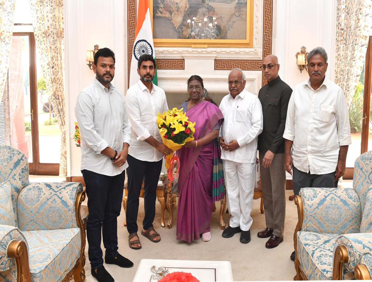 Nara Lokesh And TDP MPs Meets With President Murmu