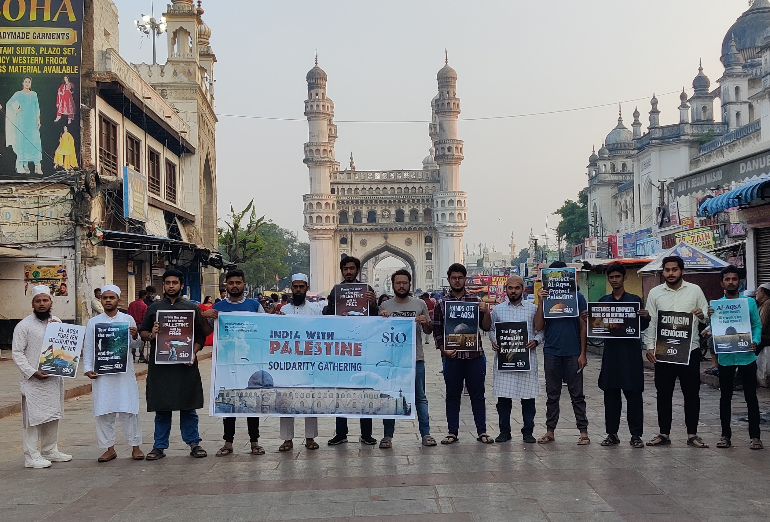 SIO Nationwide Protest Echoes Solidarity with Palestine At Hyderabad