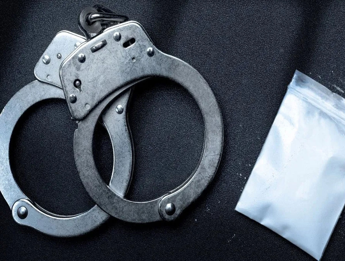 Five Drug Peddlers Held With Heroin Worth Rs. 12 Lakh 