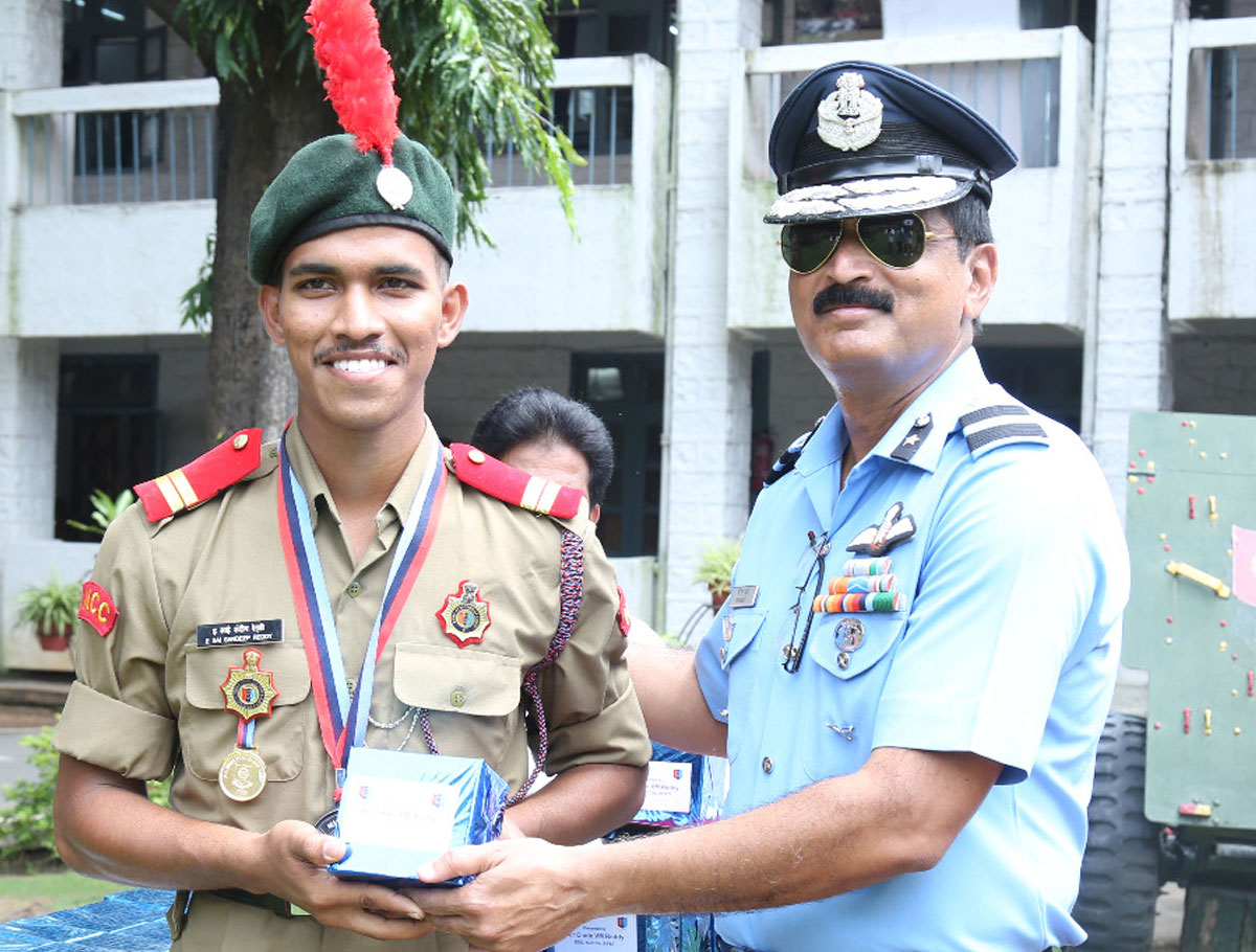 NCC cadets felicitated by DDG for exemplary performances in All India Thal Sainik Camp