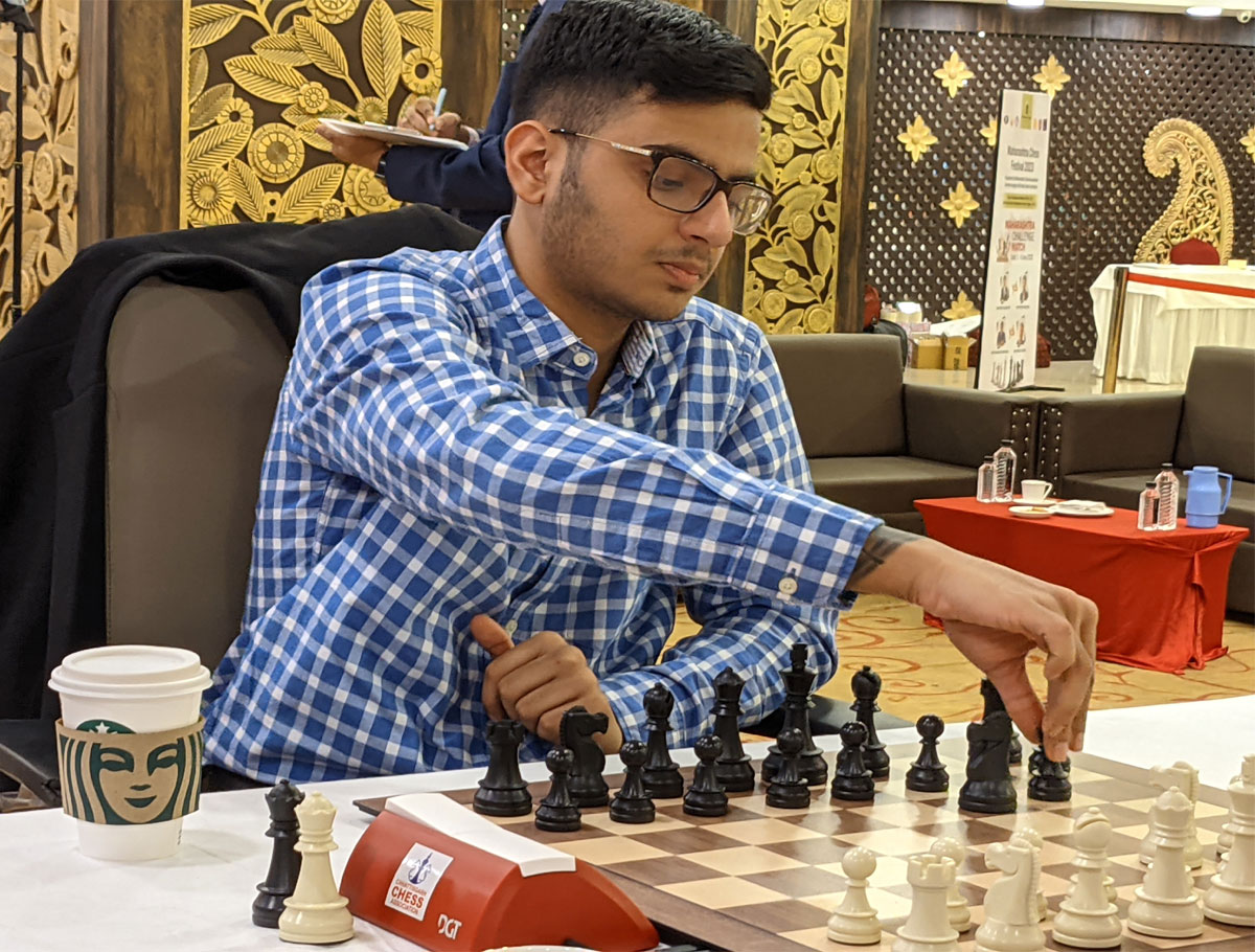 Raunak Sadhwani dominates 28th Abu Dhabi Chess Festival Blitz 2022