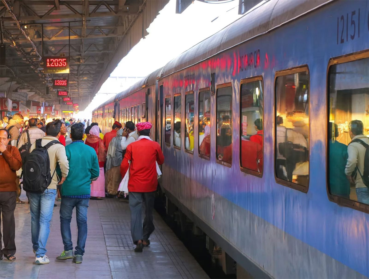 Good News From Indian Railway: Reservation Tickets Can Now Be Transferred