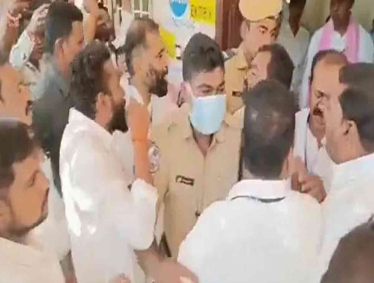 Tension AT A Jangaon Polling Station