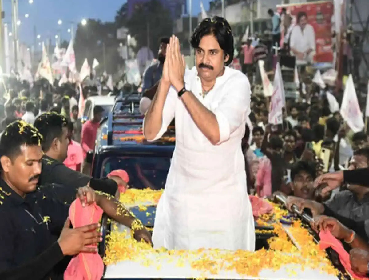 Hyderabad: Pawan Kalyan To Share Dais With The PM Modi