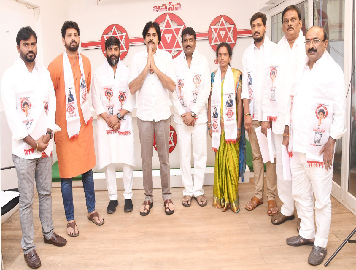 List Of The 8 Candidates For Telangana Elections: Pawan Kalyan