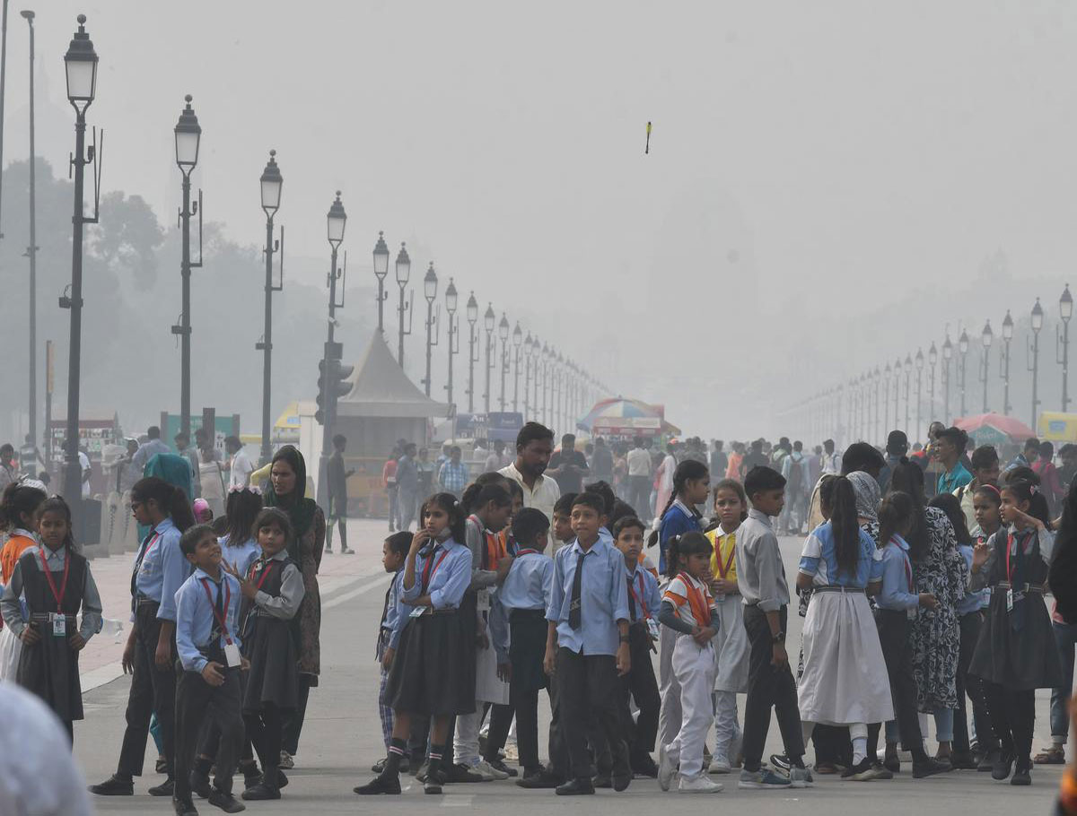 Delhi Schools To Prepone Winter Break Amid Worsening Air Pollution