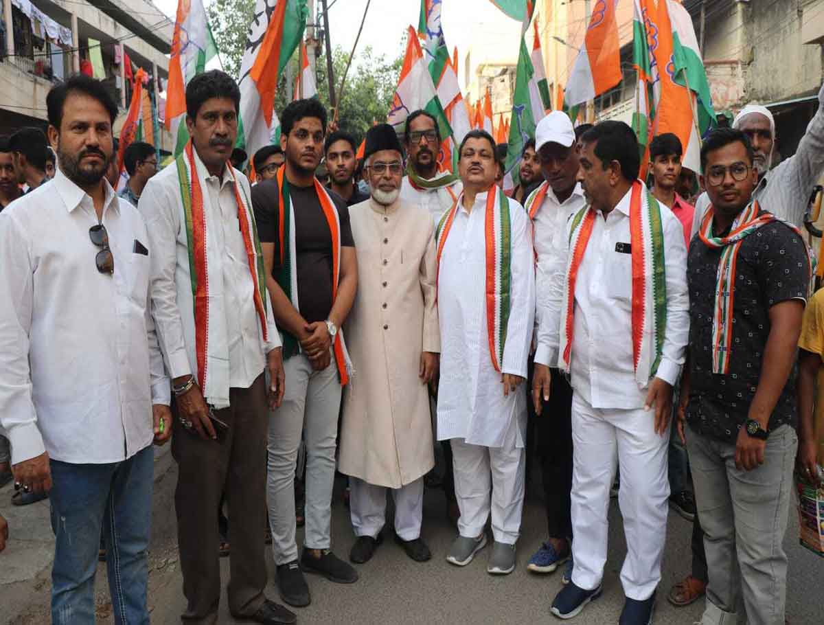 Congress Getting Great Response in The Old Hyderabad