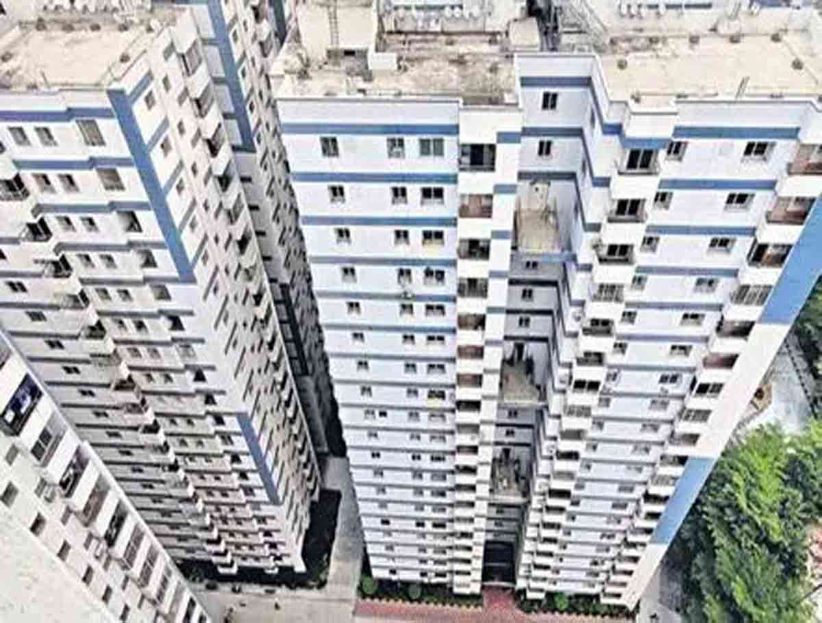 Hyderabad Housing Market Booms: Over 3,600 Homes Sold in 3 Months!