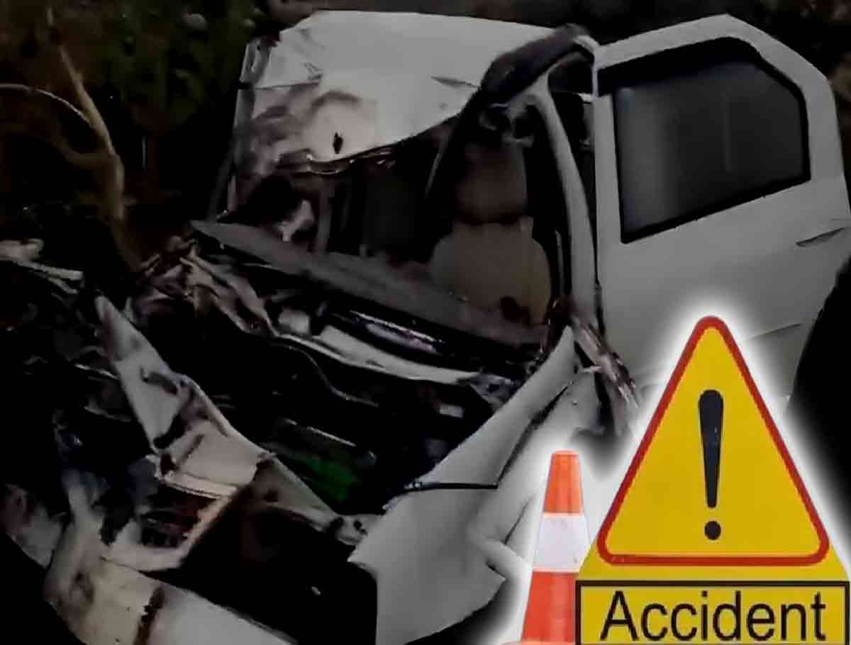 4 Killed In Car-Truck Collision In The Telangana State