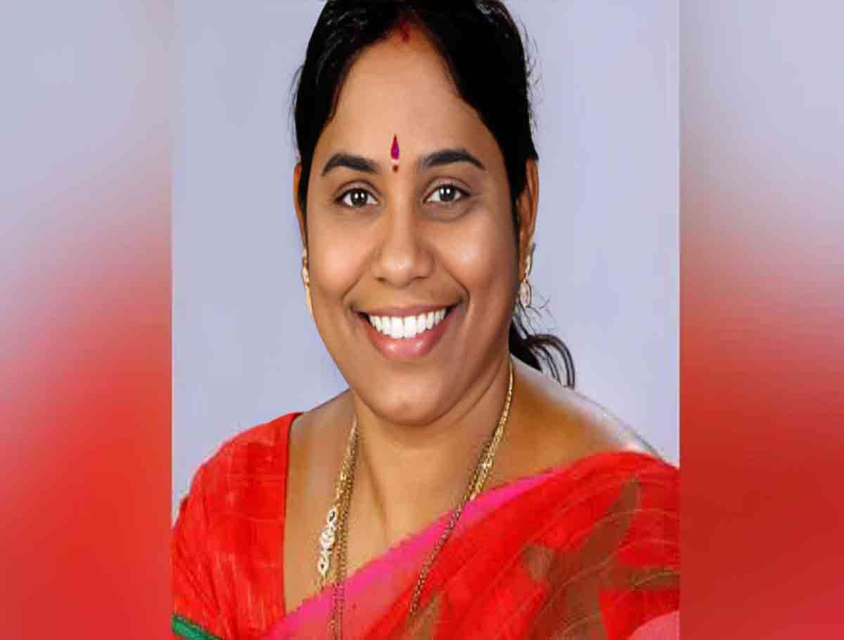 BJP Appointed First Women District President In Sangareddy