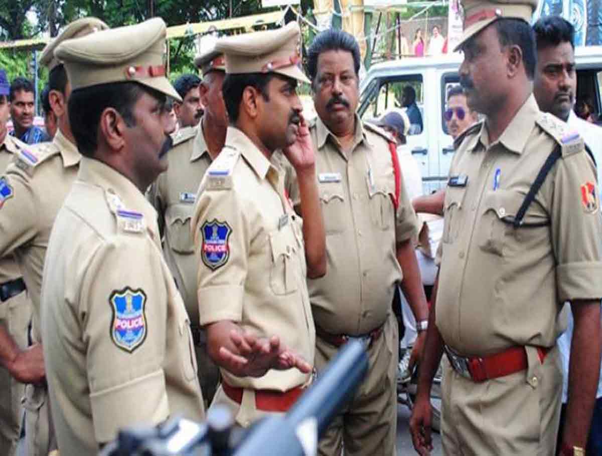 Sex Trade Thrives In Hyderabad As Police Chase Drugs