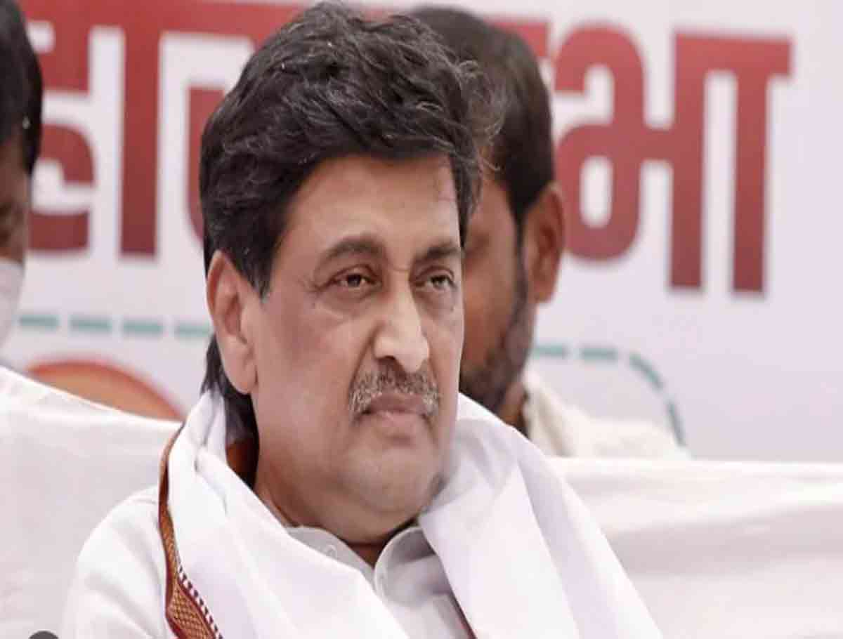 Former CM of Maharashtra Ashok Chavan Resigns From Congress