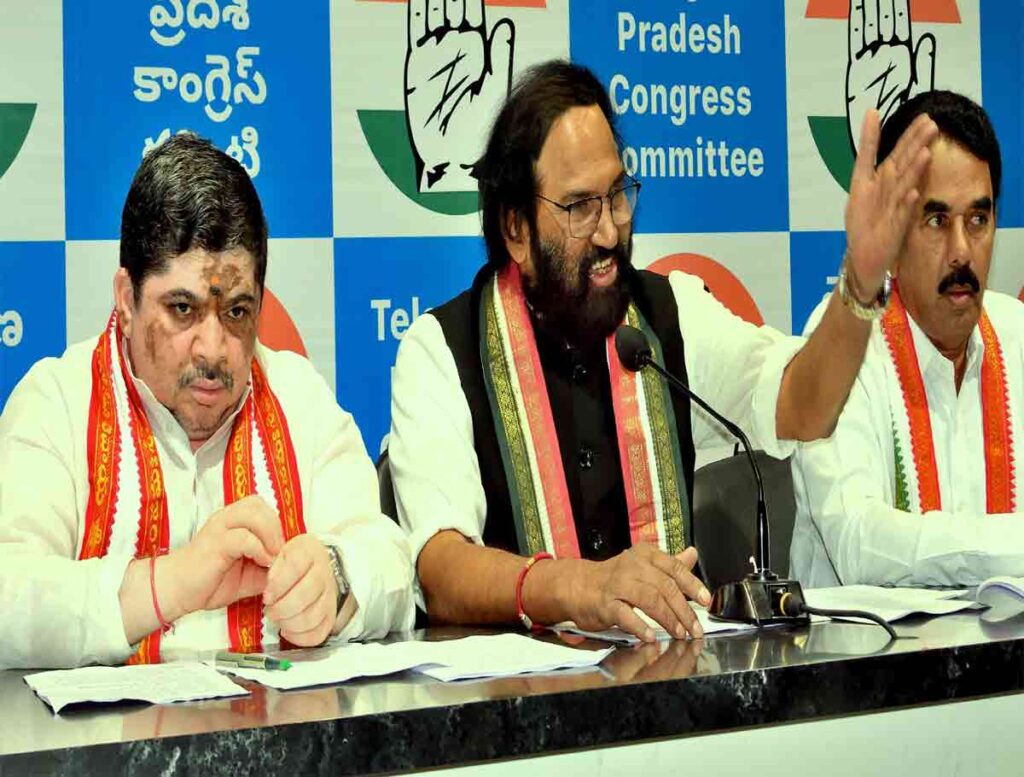 KCR Trying to Blame Congress For His Own Mistakes: Uttam 