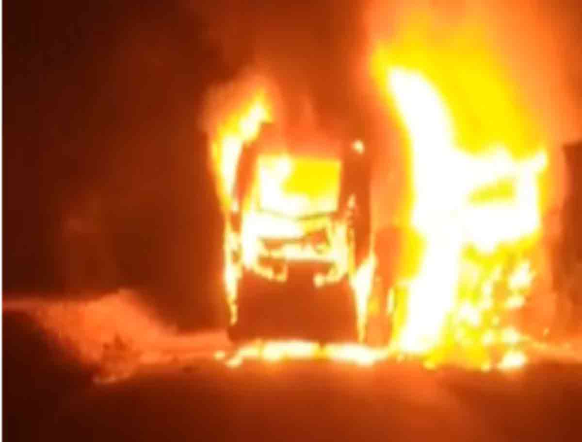 Hyderabad Bound Bus Catches Fire, 6 Died, 20 Injured in AP