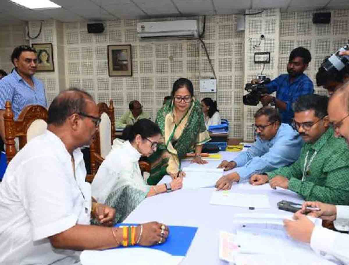Mamata Banerjee Files Nomination In Bhabanipur