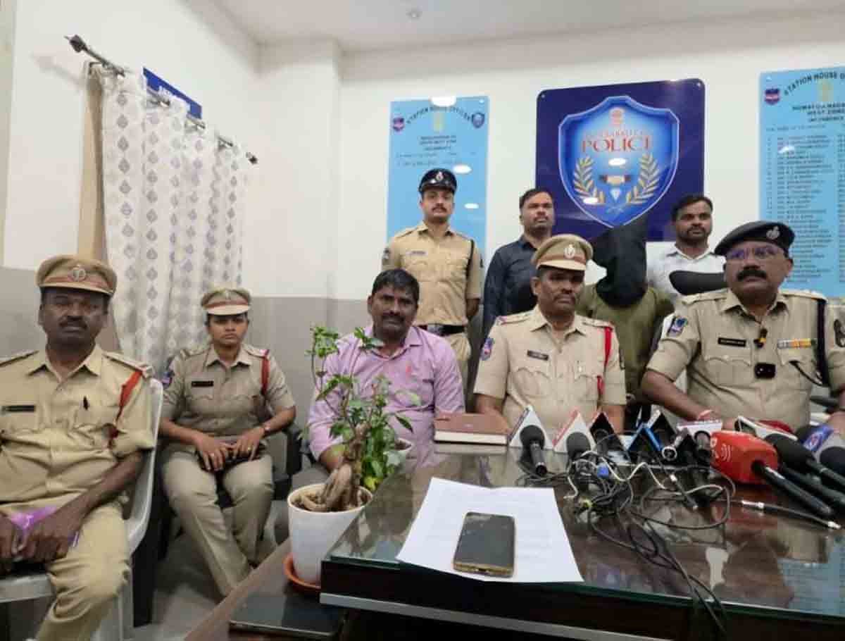 Mehdipatnam Police Solve Tolichowki Murder Case, Accused Arrested